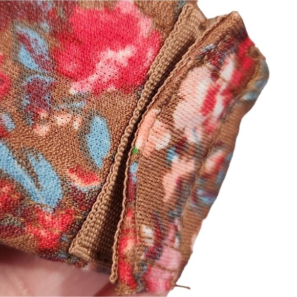 Daytrip‎ Floral Bodysuit  Size L  Pink Snap - Picture 7 of 15